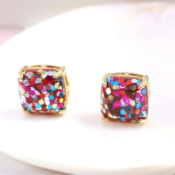 Confetti Stud Earrings - Picture 3 of 5